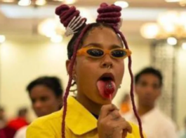 Tokischa y la basura