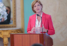 EE. UU valora determinación de Abinader por la reforma policial, transparencia, lucha contra corrupción y la democracia