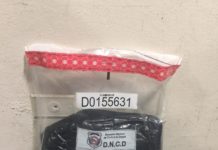 Ocupan en el AILA cinco paquetes presumiblemente de cocaína