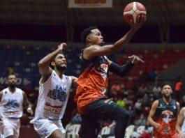 Santa Ana y Juan Pablo Duarte triunfan en inicio del TBS de SFM