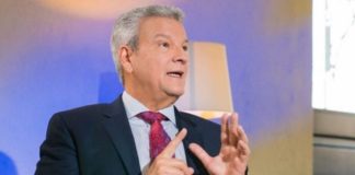 Macarrulla pide a la Procuraduría General de la República notificación de denuncia en su contra