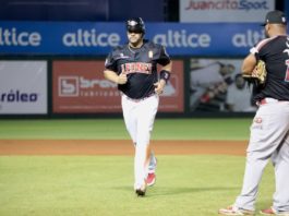 Albert Pujols remolca dos para dar victoria a Leones