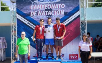 Marlins de Arroyo Hondo gana Campeonato de Natación 2021