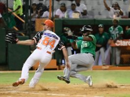 Estrellas blanquean a los Toros en el Corral