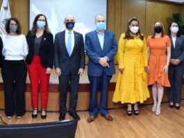 Ministro de Economía destaca política de cuidado dentro de las acciones del Gobierno para generar servicios de calidad y crear empleos dignos