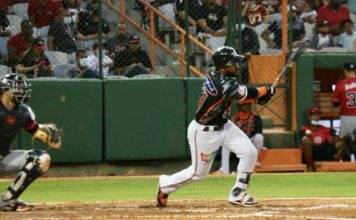 Rijo comanda remontada de los Toros ante Leones en el Corral