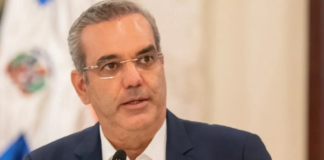 Suman 14 funcionarios destituidos en últimos 15 meses por Abinader