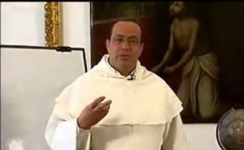 Fray Nelson advierte sobre peligro del “Juego del Calamar”: No es simple entretenimiento