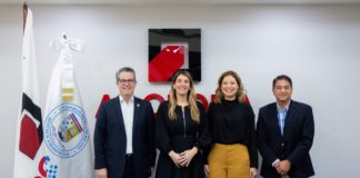 ADOZONA y UNIBE firman acuerdo para formar capital humano en Zona Franca