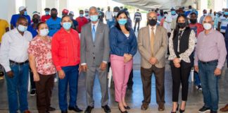 Ministerio de Trabajo y Consorcio CAEI capacitan a colaboradores agrícolas en temas laborales