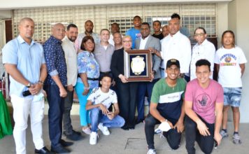 Club San Lázaro es premiado Club del Año en ABADINA