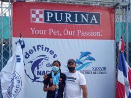 Deborah Fabián logra 5 medallas en el Invitacional Internacional de Natación