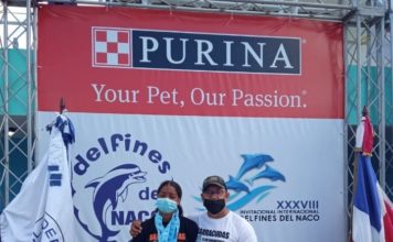 Deborah Fabián logra 5 medallas en el Invitacional Internacional de Natación