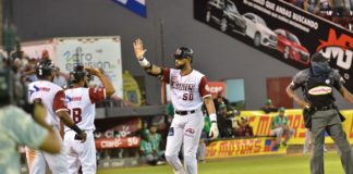Henry Urrutia regresa con los Gigantes para la próxima temporada de LIDOM 2023-2024