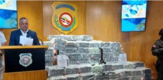 Incautan 850 paquetes de lo que se presume es cocaína en Boca Chica