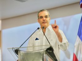 Presidente Abinader considera importante reformar Sistema Seguridad Social y Código de Trabajo