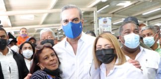 Presidente Abinader anuncia bono navideño de 1,000 pesos adicionales para 1 millón 350 mil hogares del programa SUPÉRATE