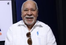 Presidente otorga Premio Nacional de Periodismo 2021 al locutor Ramón de Luna