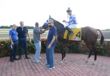 Favoritos logran triunfos y provocan dividendos populares en el V Centenario