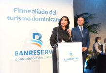 Chef Tita pone en alto la gastronomía dominicana en FITUR