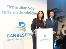 Chef Tita pone en alto la gastronomía dominicana en FITUR