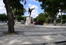 Rescatan plaza en la que está la estatua a Juan Marichal para Serie del Caribe