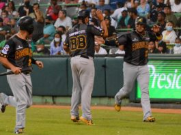 Águilas vencen a las Estrellas y empatan en segundo lugar
