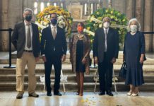 Liga Hostosiana realiza ofrenda floral en honor a Eugenio María de Hostos