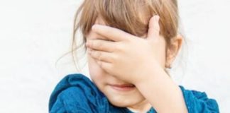 Niños hospitalizados con COVID-19 en EE.UU. cerca de cifras récord