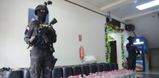 Apresan hombre vinculado al decomiso de 248 paquetes de cocaína en Barahona