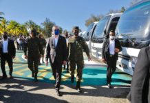 Presidente Abinader entrega más de 300 vehículos para modernizar parque móvil de las FFAA