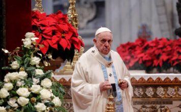 Papa Francisco: Herir a una mujer es ultrajar a Dios