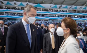 Vicepresidenta Raquel Peña entre importantes líderes internacionales en toma de posesión de presidenta de Honduras