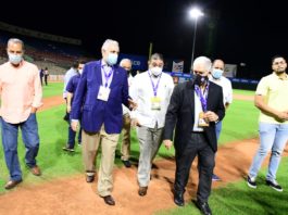 Camacho, Mejía Ortiz y Puello Herrera, complacidos con nuevas luces led del estadio Quisqueya