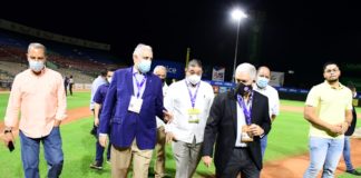 Camacho, Mejía Ortiz y Puello Herrera, complacidos con nuevas luces led del estadio Quisqueya