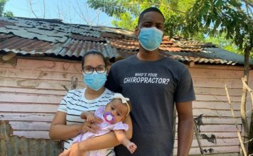 Padres piden ayuda para que su hija sea operada del corazón