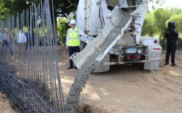 Presidente Luis Abinader inicia construcción de verja perimetral en la frontera con Haití