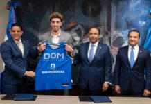 Banreservas firma acuerdo con el jugador de la NBA Chris Duarte