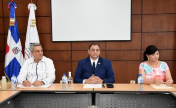 Gobierno dispone aumento 26.1% salario mínimo a favor de los trabajadores de las ONGs