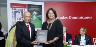 Periodista y escritor Carlos T. Martínez  pone a circular la edición XXV de “Grandes Dominicanos” junto a tres nuevas obras