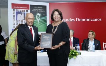 Periodista y escritor Carlos T. Martínez pone a circular la edición XXV de “Grandes Dominicanos” junto a tres nuevas obras