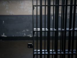 Dictan 12 años de prisión contra un hombre que mató a su padrastro en San Carlos