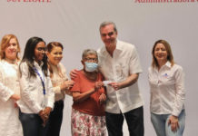 Presidente Abinader se reùne con representantes de 235 juntas vecinos de La Vega