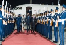 Abinader recibido en Santiago de Chile para jura de presidente Boric