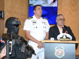 Arrestan dos y ocupan otros 461 paquetes presumiblemente de cocaína en Boca Chica