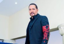 Con su tema “Corazón de Acero”, Frank Reyes domina los escenarios latinos de Estados Unidos