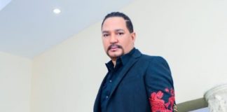 Con su tema “Corazón de Acero”, Frank Reyes domina los escenarios latinos de Estados Unidos