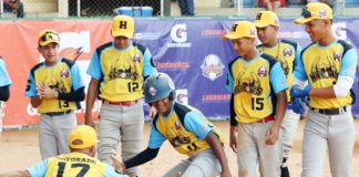 Aleurys Brito y Engel Acosta lideran ofensiva en primer fin de semana Clásico de Pequeñas Ligas 2022