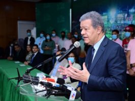 Leonel Fernández: “la crisis no es excusa para no atender problemas de la República Dominicana”