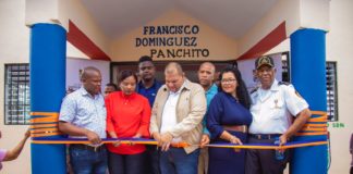 Alcalde Carlos Guzmán reinaugura centro comunal para realizar talleres, cursos técnicos y otras actividades